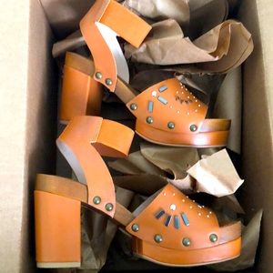 Kelsi Dagger Brooklyn Platform sandals